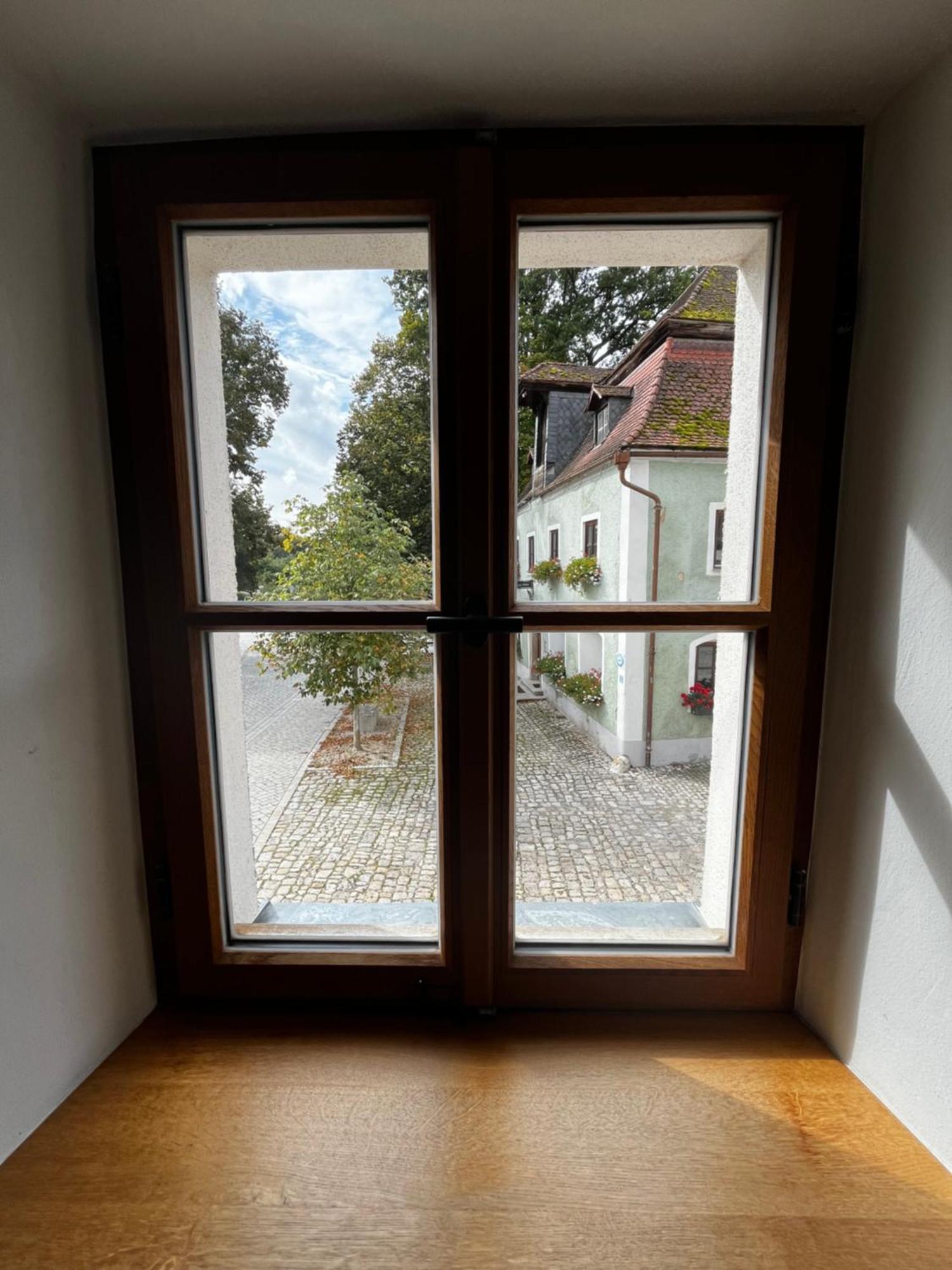 Hotel Roehrl Sinzing Oda fotoğraf